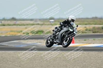 media/Apr-18-2025-TrackDaz (Fri) [[45f5874c44]]/C Group/Session 1 (Turn 7)/